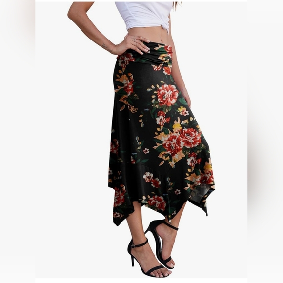 boutique Dresses & Skirts - Floral handkerchief Midi Skirt Size Med